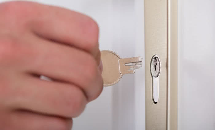 Awaria drzwi wejściowych, czyli zamkowe pogotowie
